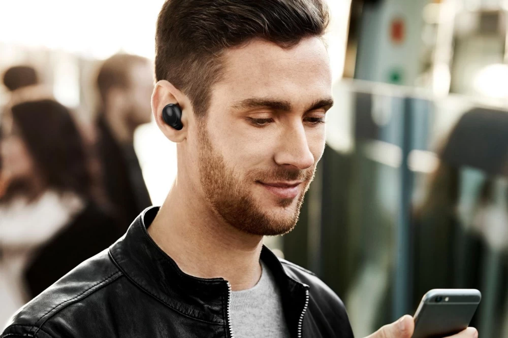Priedai Bluetooth ausinės ESR T1 Black TWS bezvadu austiņas  Juoda