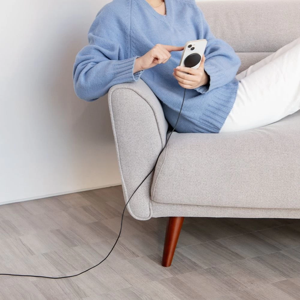 Беспроводные зарядные устройства  SPIGEN PF2101 ARCFIELD MAGNETIC MAGSAFE WIRELESS CHARGER черный