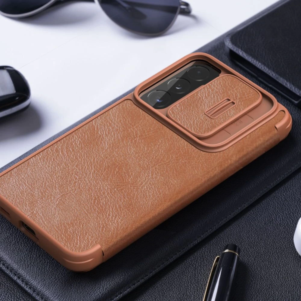 Samsung Galaxy S22 Plus fodral svart Nillkin Qin Leather  Pro