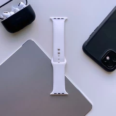 Apple Watch 7 band white TECH-PROTECT IconBand (42/44/45/49mm)
