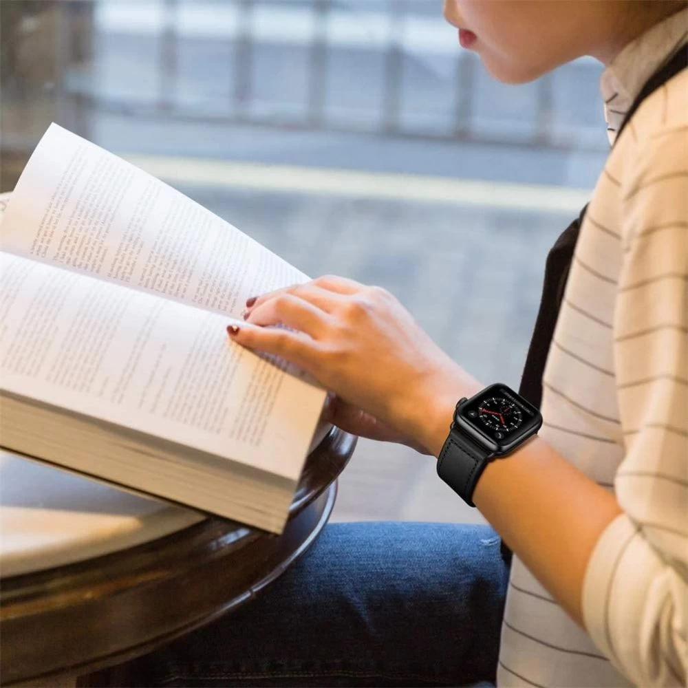 Apple Watch Ultra dirželis Juoda TECH-PROTECT LEATHERFIT (49mm)