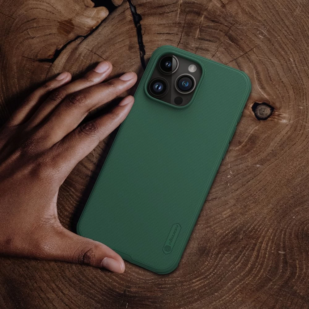 Apple iPhone 15 Pro Max case green NILLKIN SUPER FROSTED SHIELD PRO