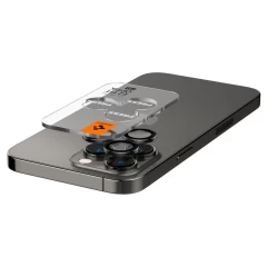 Apple iPhone 15 Pro Max skärmskydd  SPIGEN OPTIK.TR EZ FIT CAMERA PROTECTOR (2-pack)
