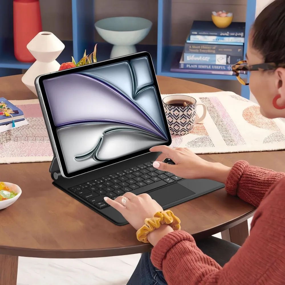 Apple iPad Air 13 (2024) maciņš melns TECH-PROTECT SMARTCASE MAGNETIC + KEYBOARD