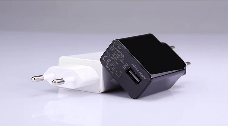 Aксессуары Кабель передачи данных AC Adapter Universal EU  белый