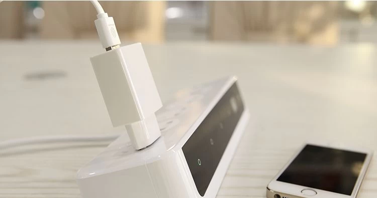 Aксессуары Кабель передачи данных AC Adapter Universal EU  белый