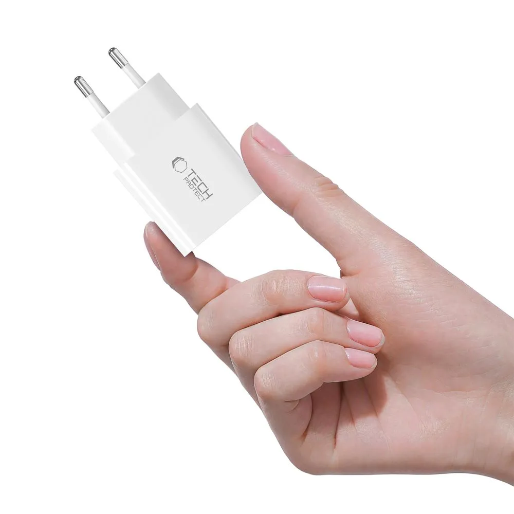 Accessories Data cables TECH-PROTECT NC20W 1-PORT NETWORK CHARGER PD20W + LIGHTNING CABLE  white