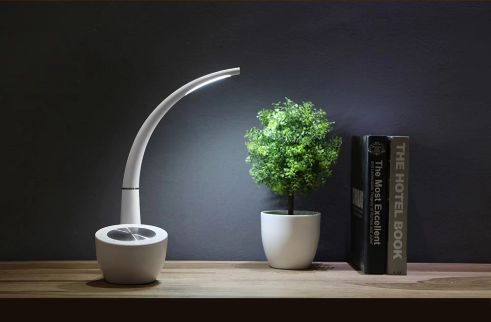 Priedai Bluetooth garsiakalbiai Phantom Ⅱ LED Lamp / Speaker  baltas