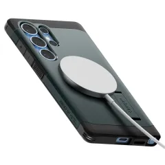 Samsung Galaxy S25 Ultra dėklas žalia SPIGEN TOUGH ARMOR MAGSAFE