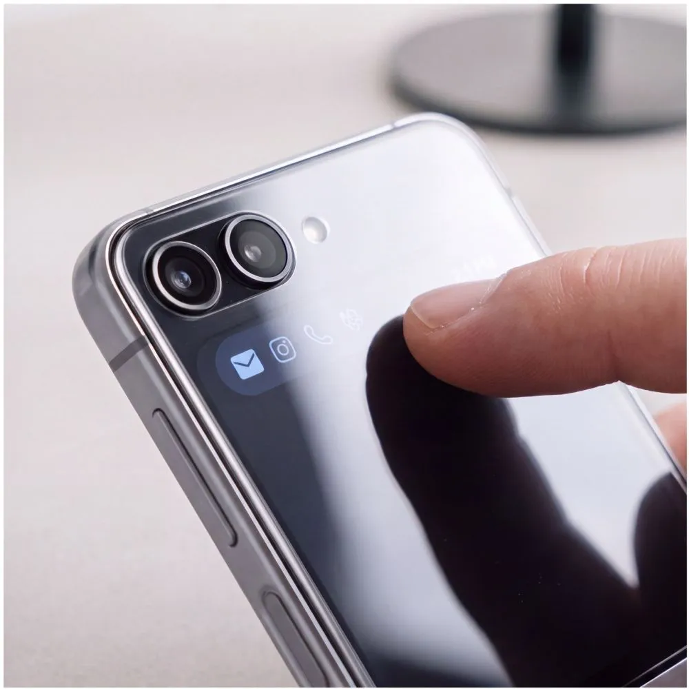 Samsung Galaxy Z Flip 7 Screen Protector  TECH-PROTECT EASY SET FOIL GLASS FIT+ 4IN1