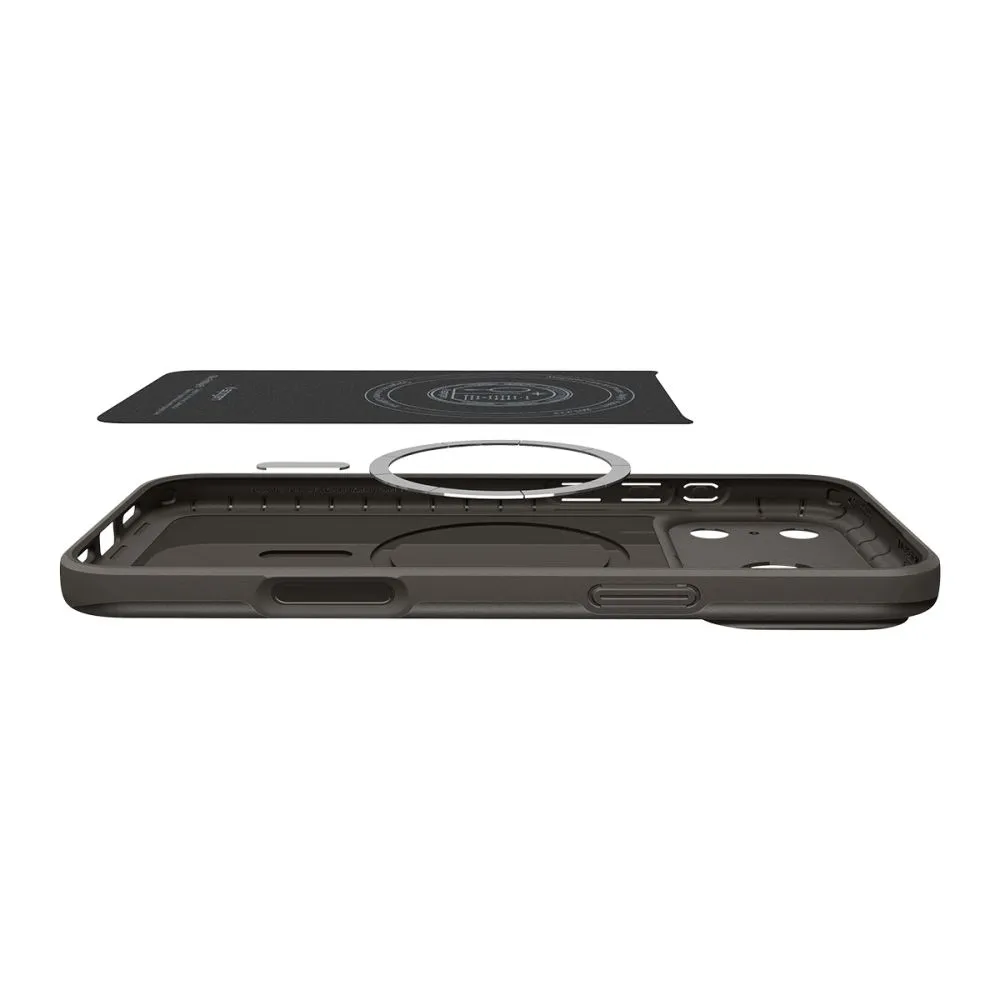 Apple iPhone 18 Pro Max Phone Cover  SPIGEN THIN FIT MAGSAFE